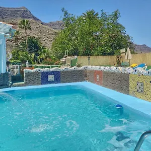 Casa Belinda , San Nicolás España